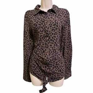 Chic Leopard Print Tie-Front Blouse